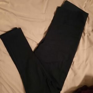 Peace and Pearls Black Stretch Leggings
